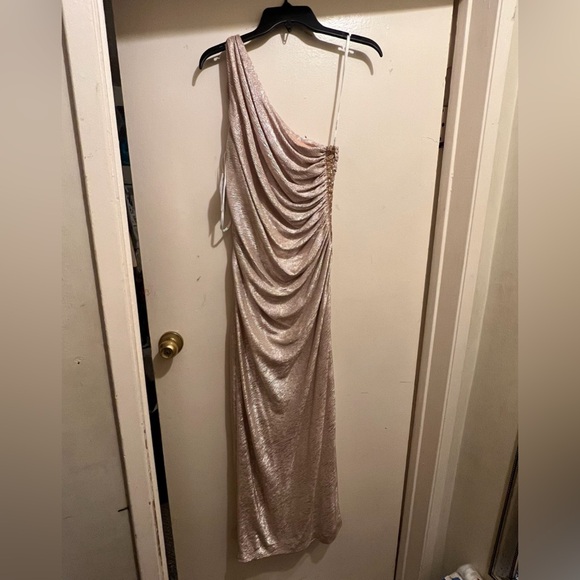 NEW Calvin Klein Gold Gown - Picture 4 of 4